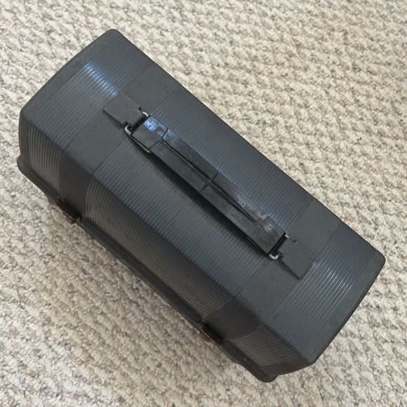 Vintage Gray Domed Lunch Bucket Aladdin Lunch Pail, Plastic Decorative, Storage - Picture 3 of 16